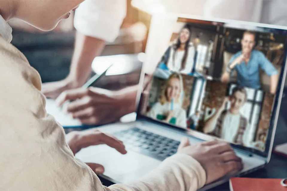 6 Tips for Managing a Team of Remote Workers | Hoxton Mix