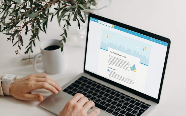 Huurwoningen.nl website op computer