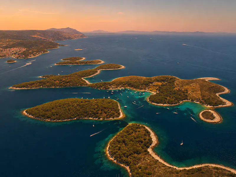 Sunset & picnic at Pakleni Islands