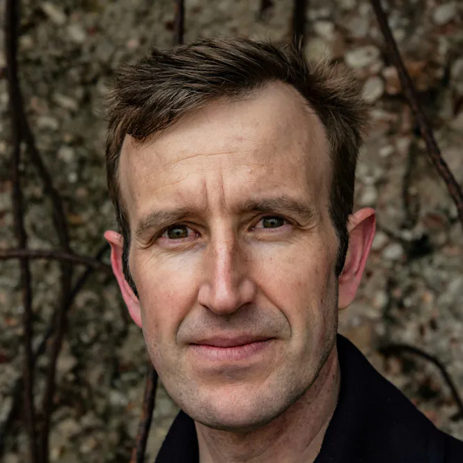 Robert Macfarlane