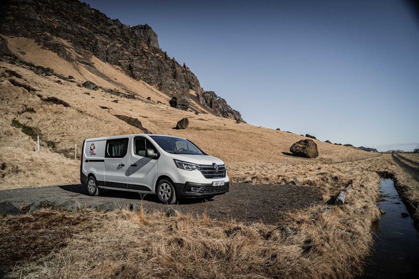 campervan rental in iceland, rent a camper
