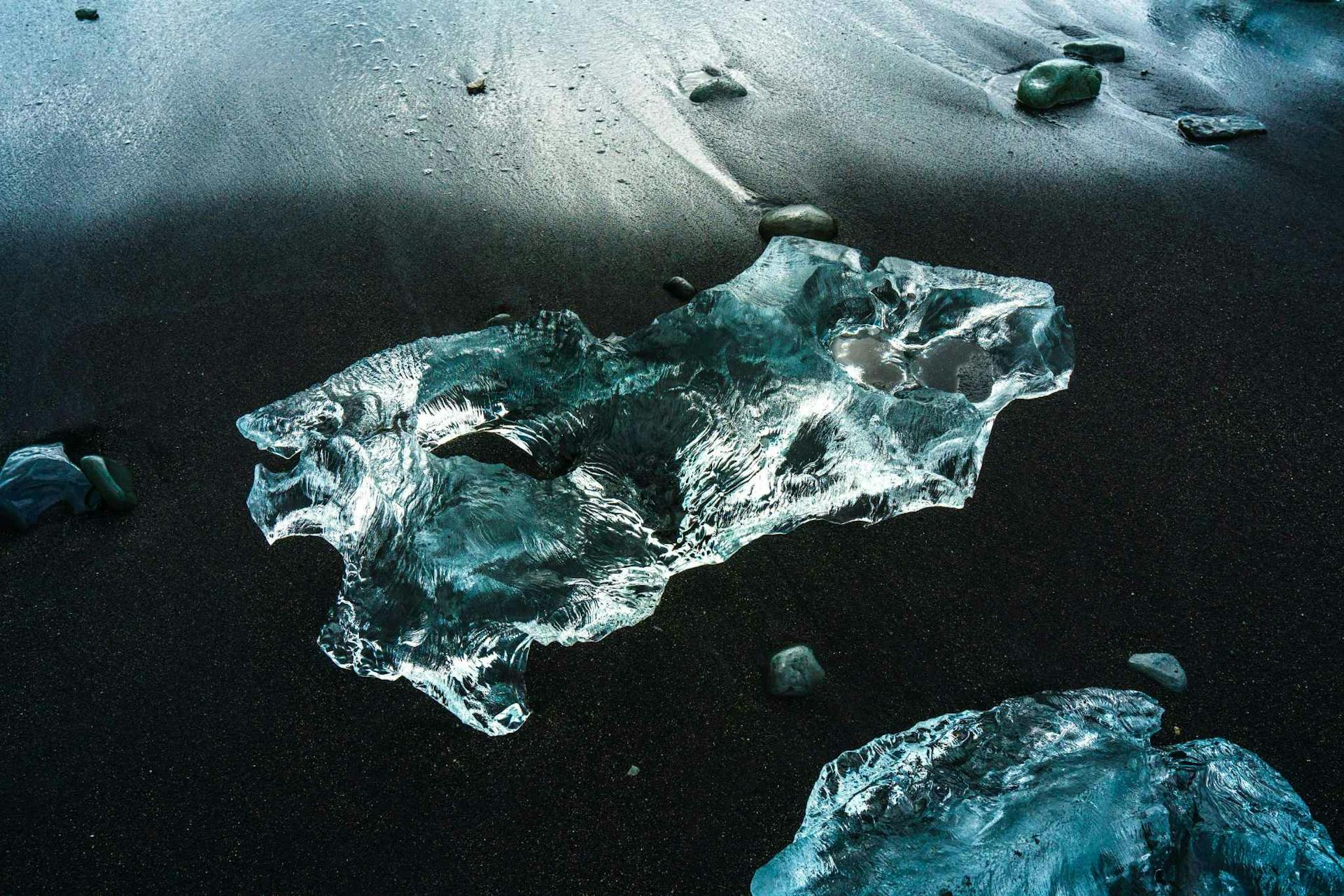 Diamond beach jökulsárlón