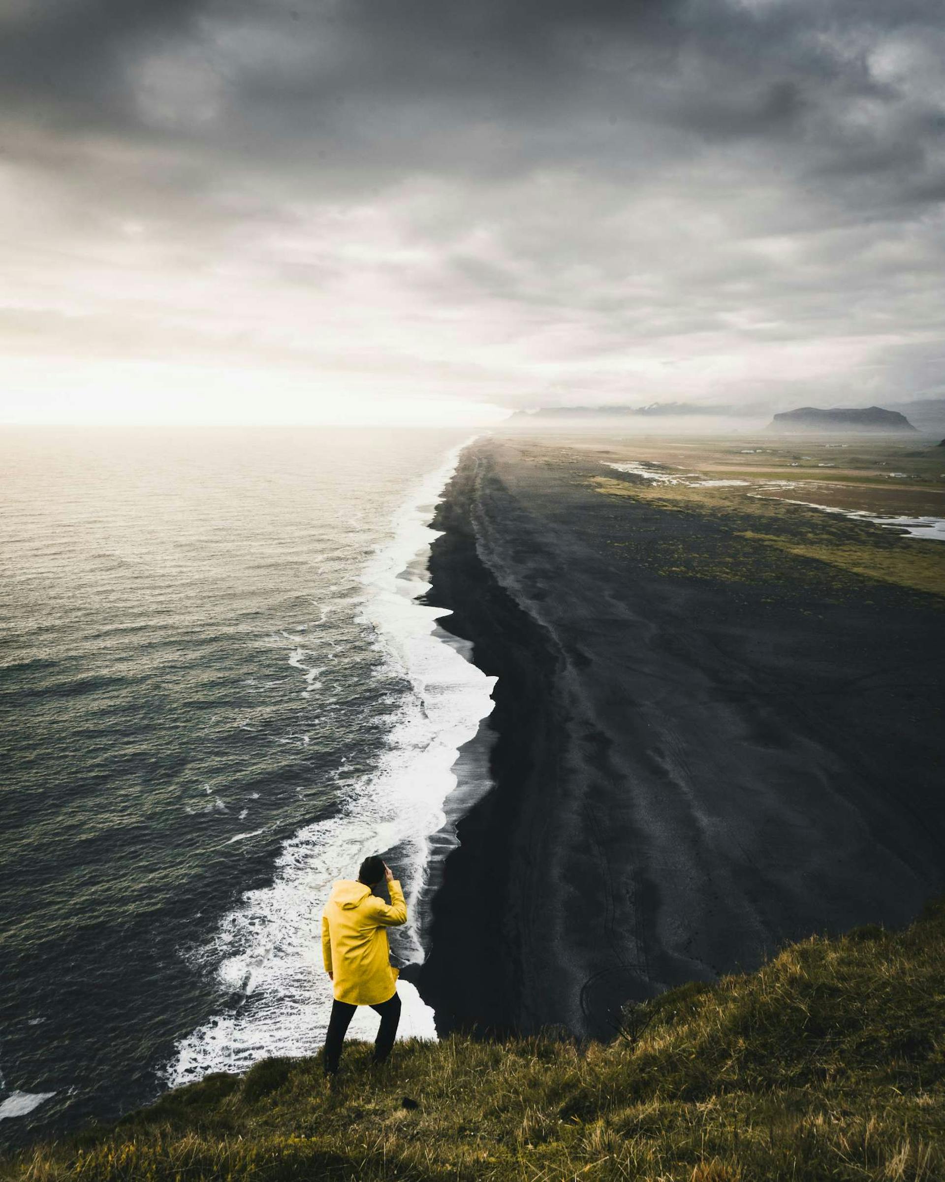 Dyrholaey black sand beach