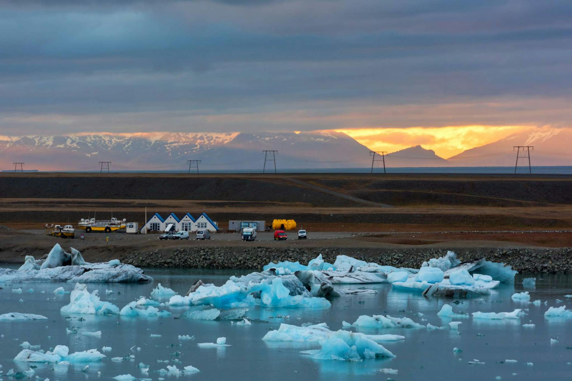 jokulsarlon glacier lagoon,