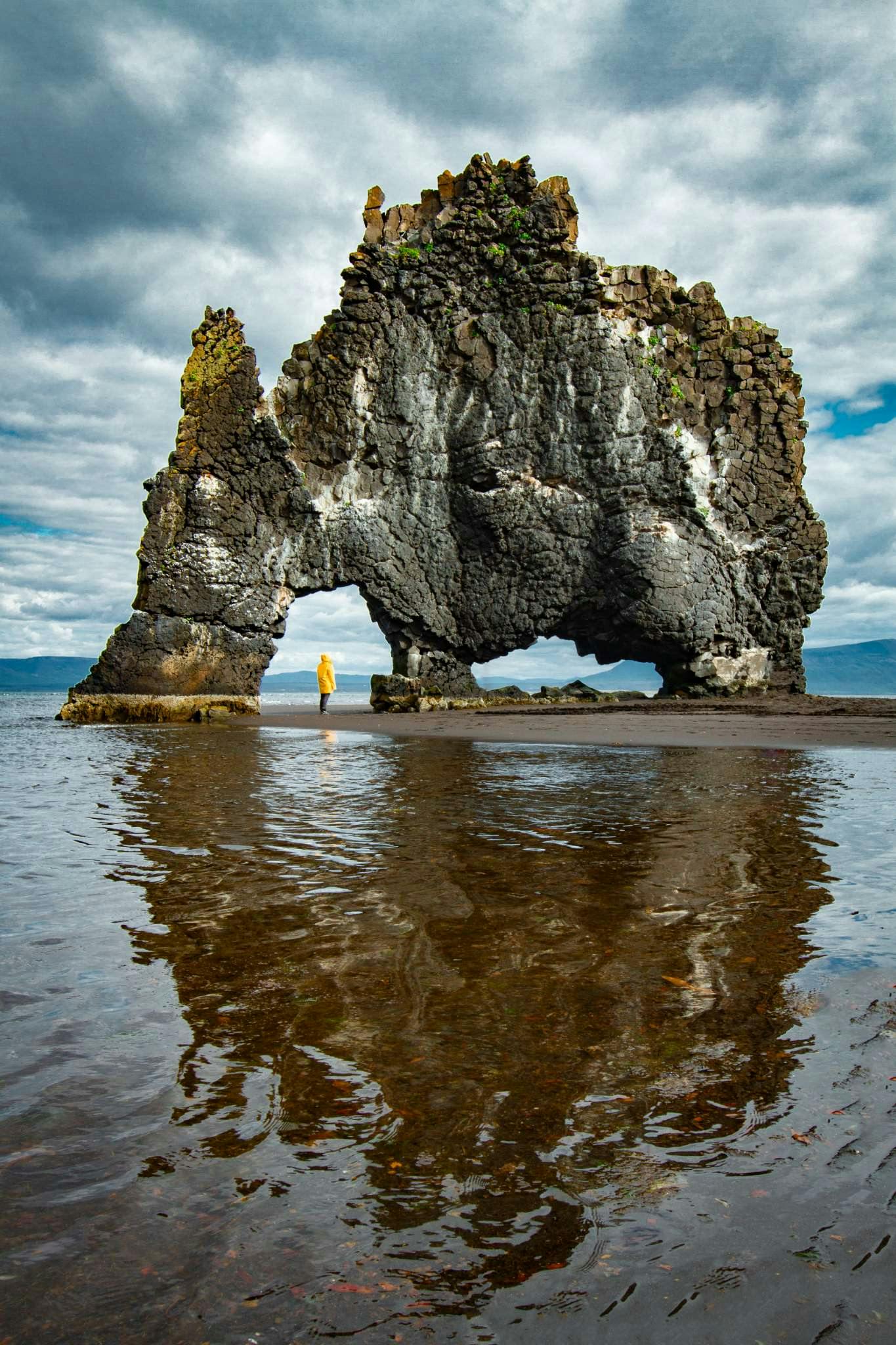 Hvitserkur rhinoceros rock