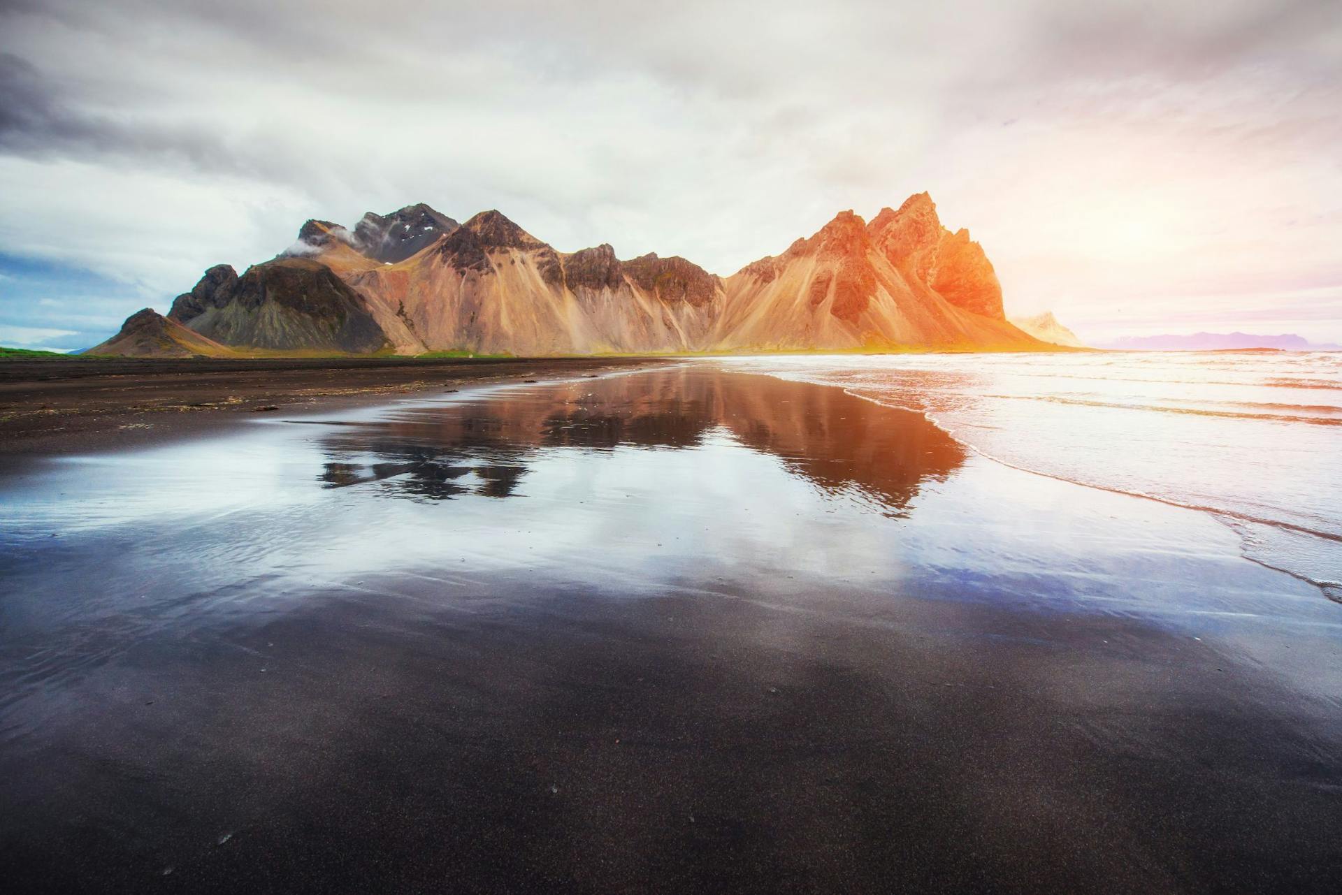 stokksnes mountains