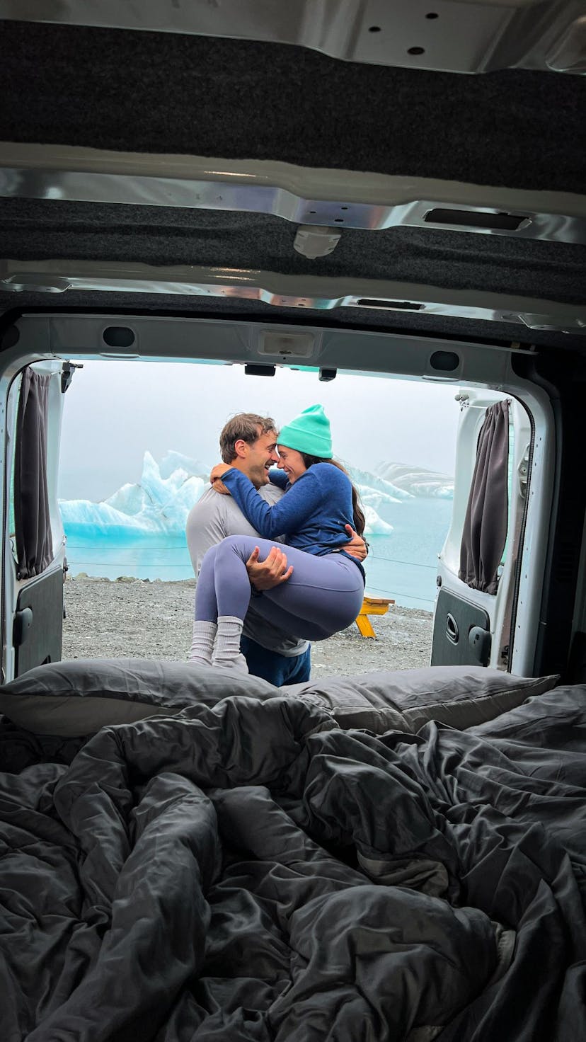 Campervan romantic jökulsárlón