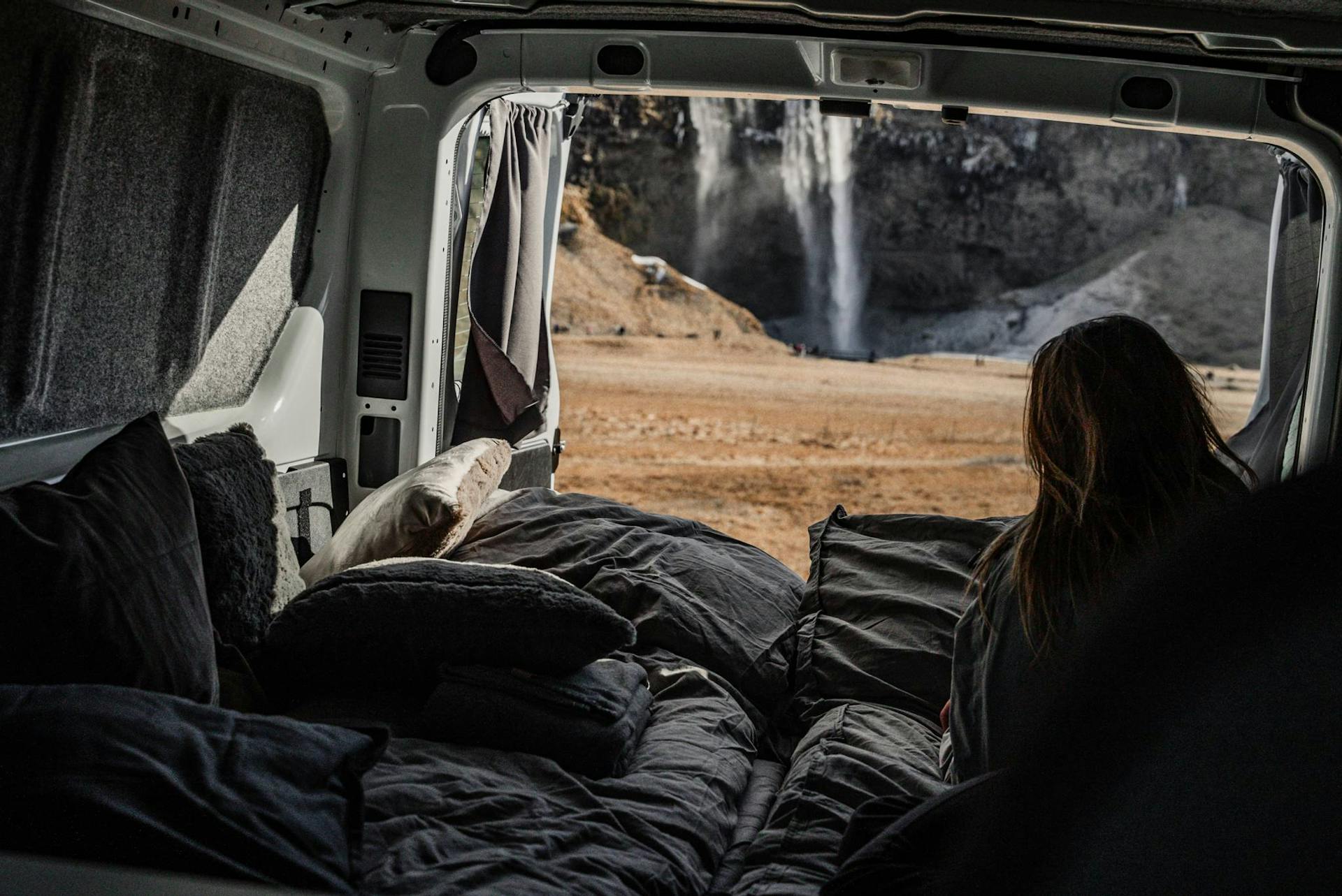 Vanlife, camper, road trip.