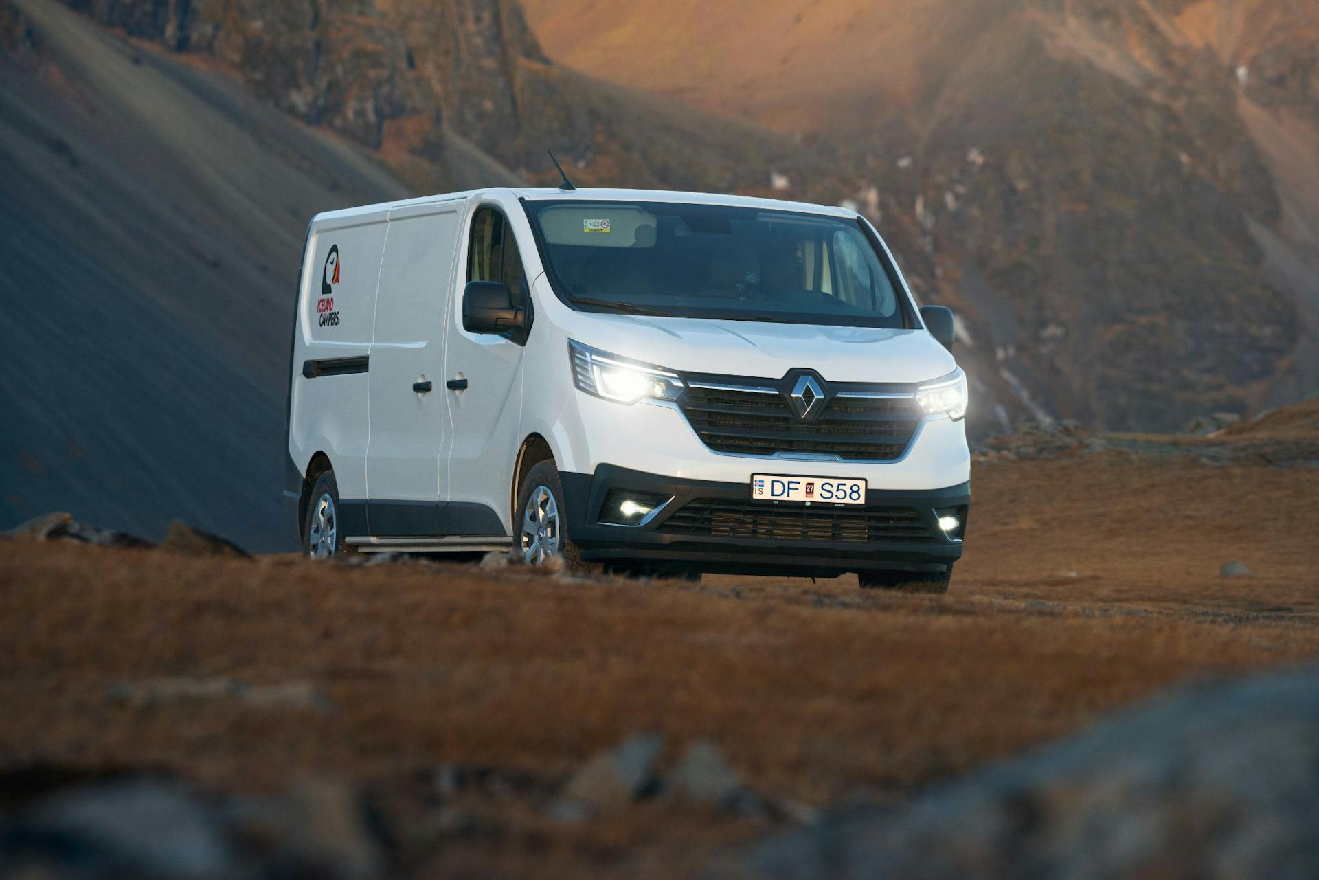 vanlife iceland brand