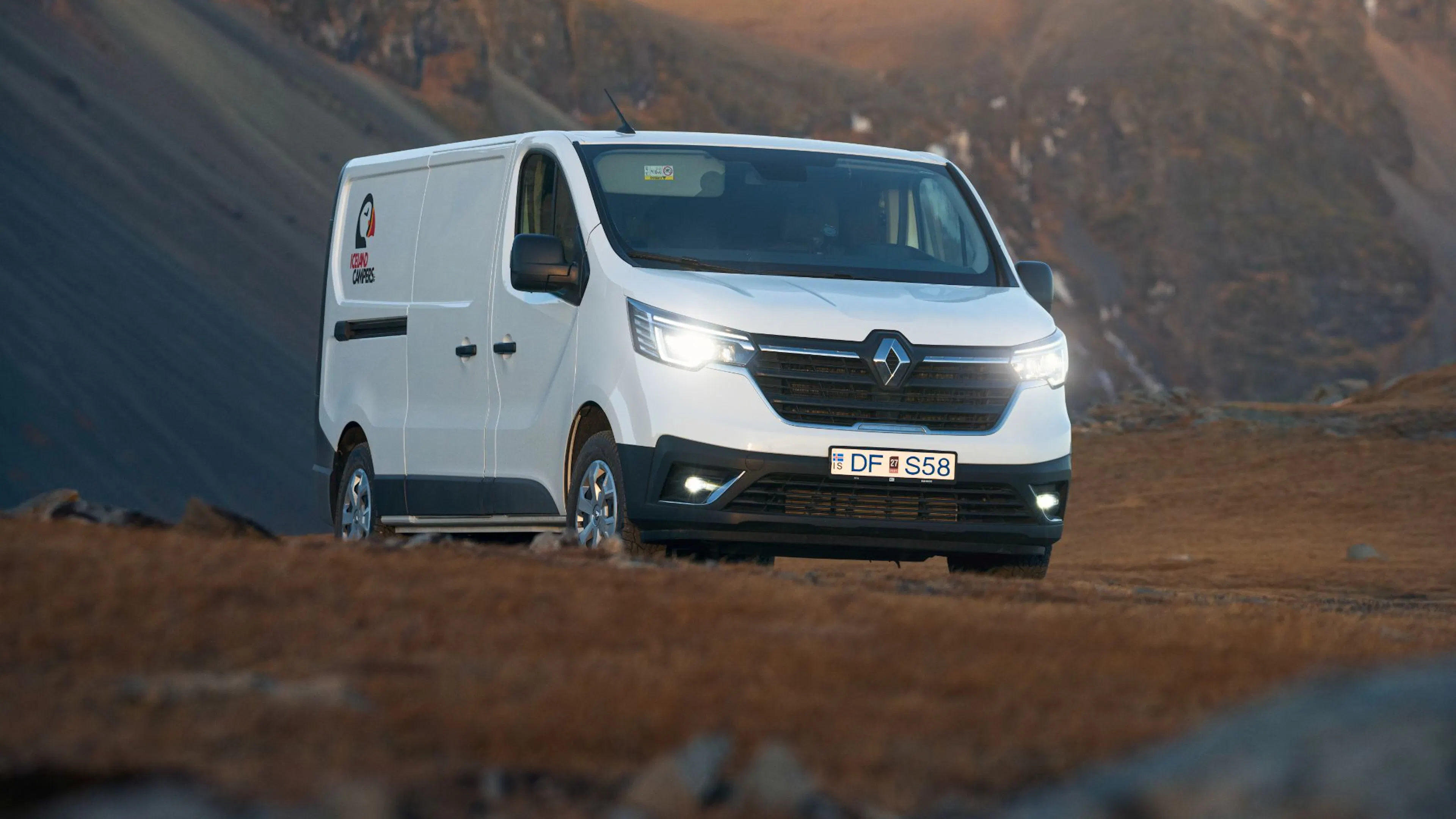 vanlife iceland brand