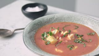https://images.prismic.io/icelandic/9661e6e5-70a6-41ee-ac15-a6e44d5aaeaf_tomato_pure.jpg?auto=compress%2Cformat&rect=32%2C0%2C1291%2C726&w=320&h=180