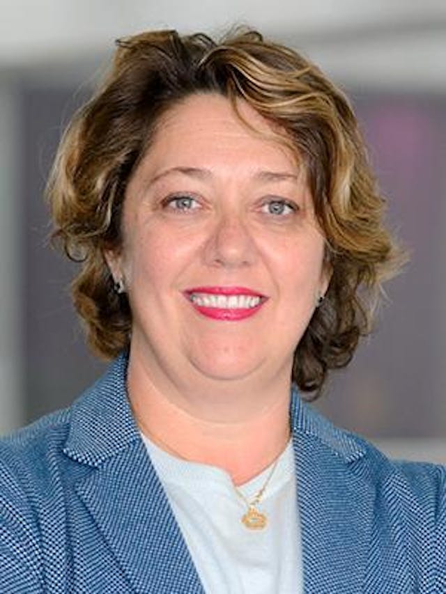 Hélène Djoufelkit, AFD