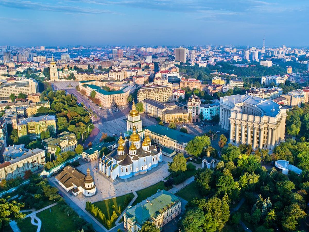picture of a city