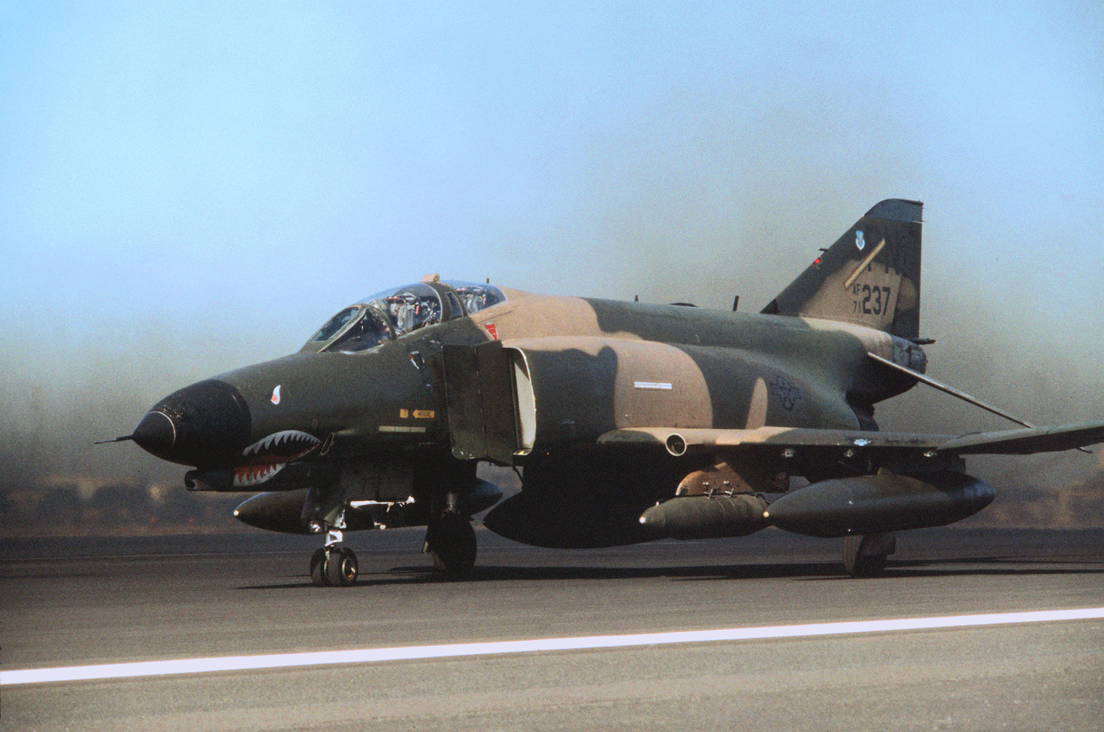 How The F-4 Phantom II Became The Best-selling Supersonic Fighter In US ...