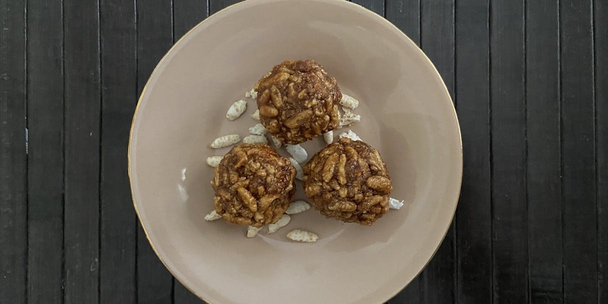 Murmura Laddoo (Sweet Puffed Rice Bites)