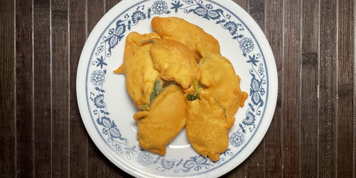 Palak Bhajiya (Spinach Fritters)