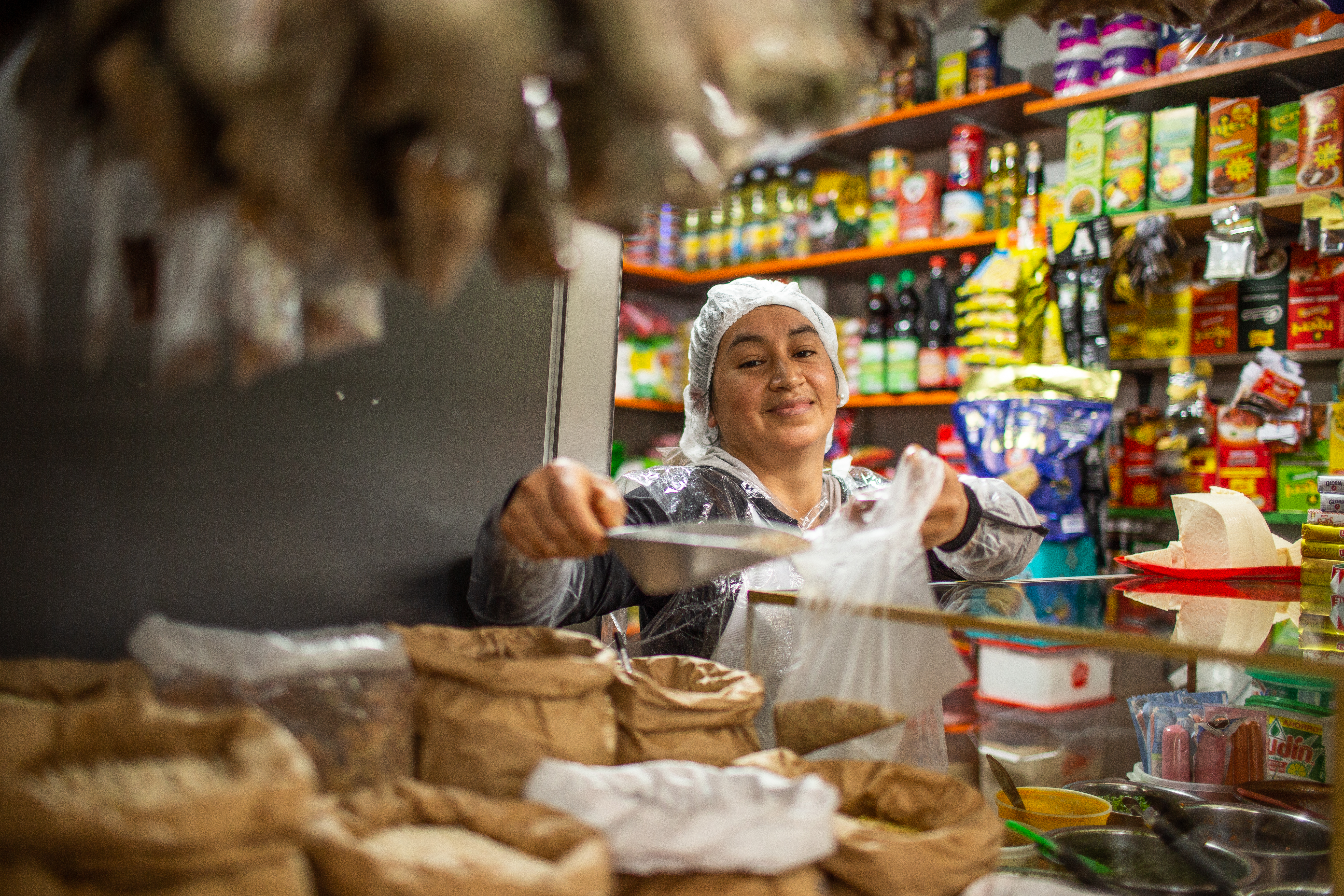 Informalidad, desigualdad y empleo juvenil: los retos del mercado laboral en América Latina y el Caribe
