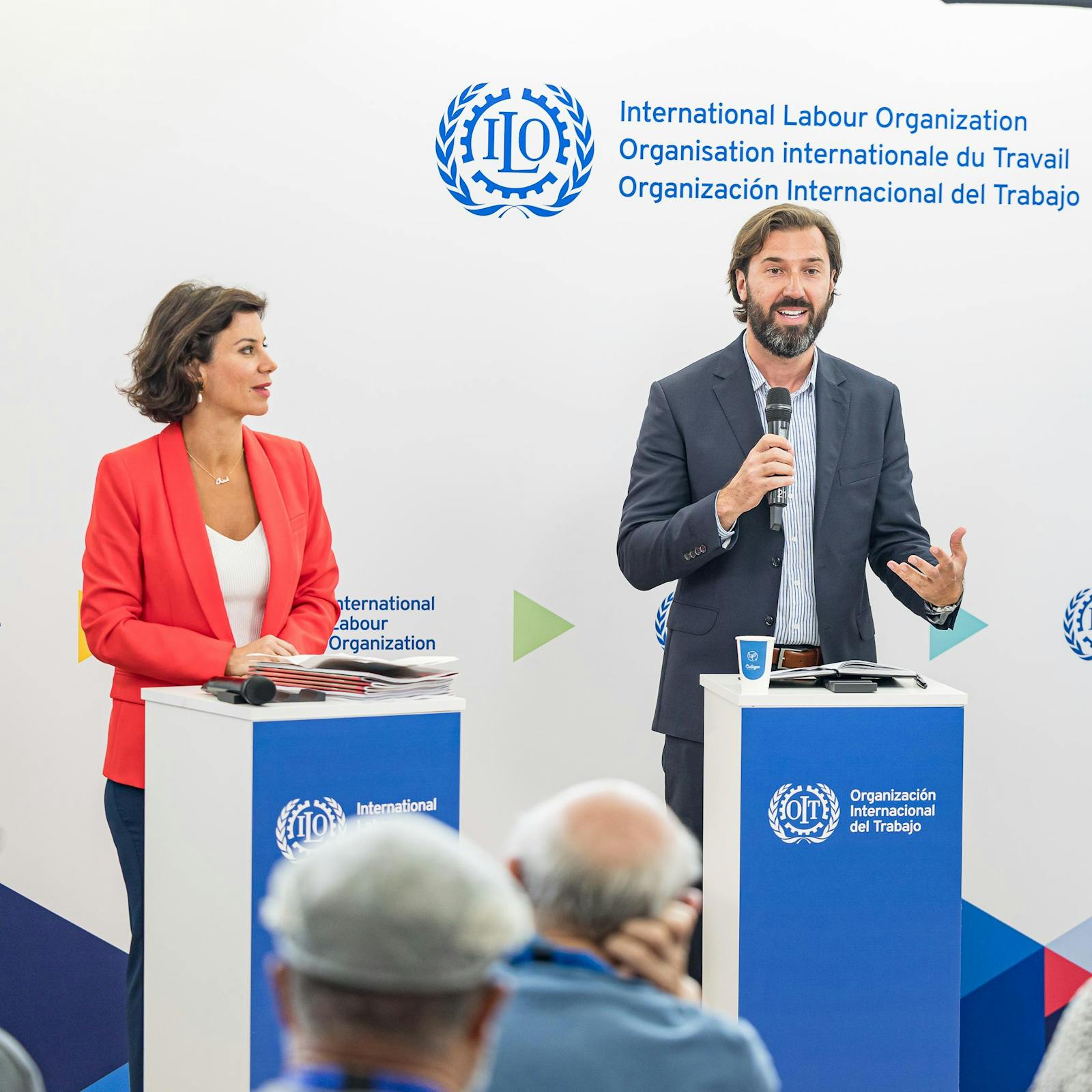 Artificial intelligence, innovation and the world of work Artificial intelligence, innovation and the world of work