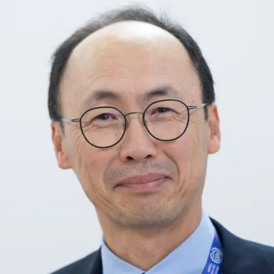 Sangheon Lee