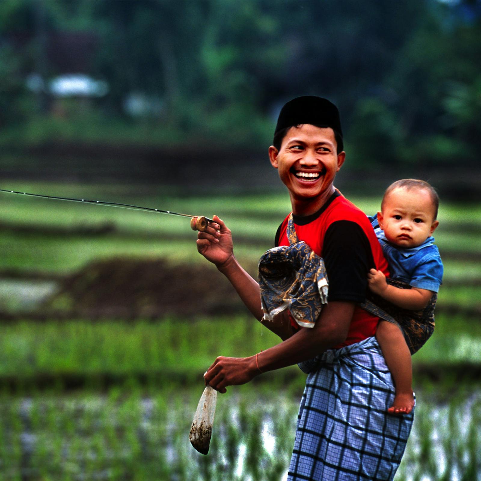 Why paternity leave matters: lessons from Oman and beyond Why paternity leave matters: lessons from Oman and beyond