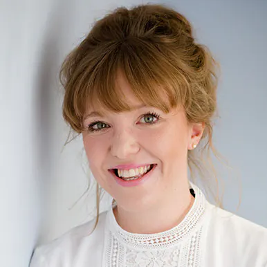 Jennifer Curry