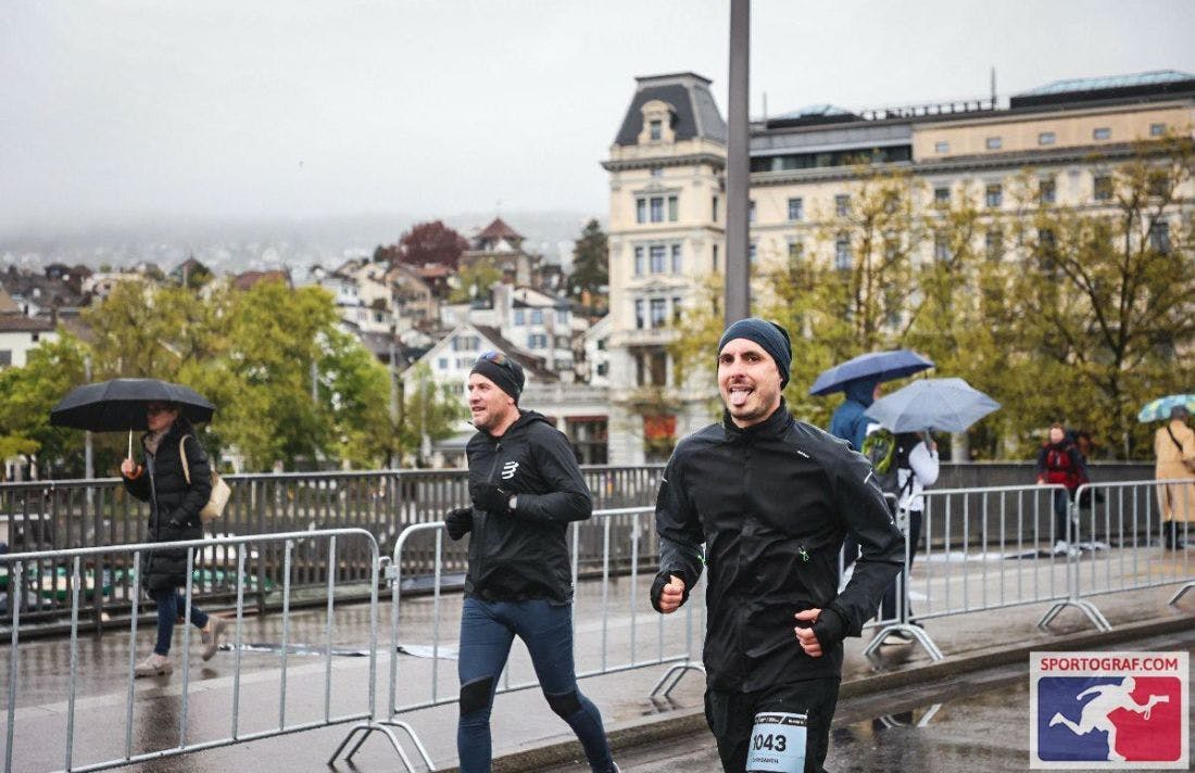 Chrysanth Sulzberger running a marathon