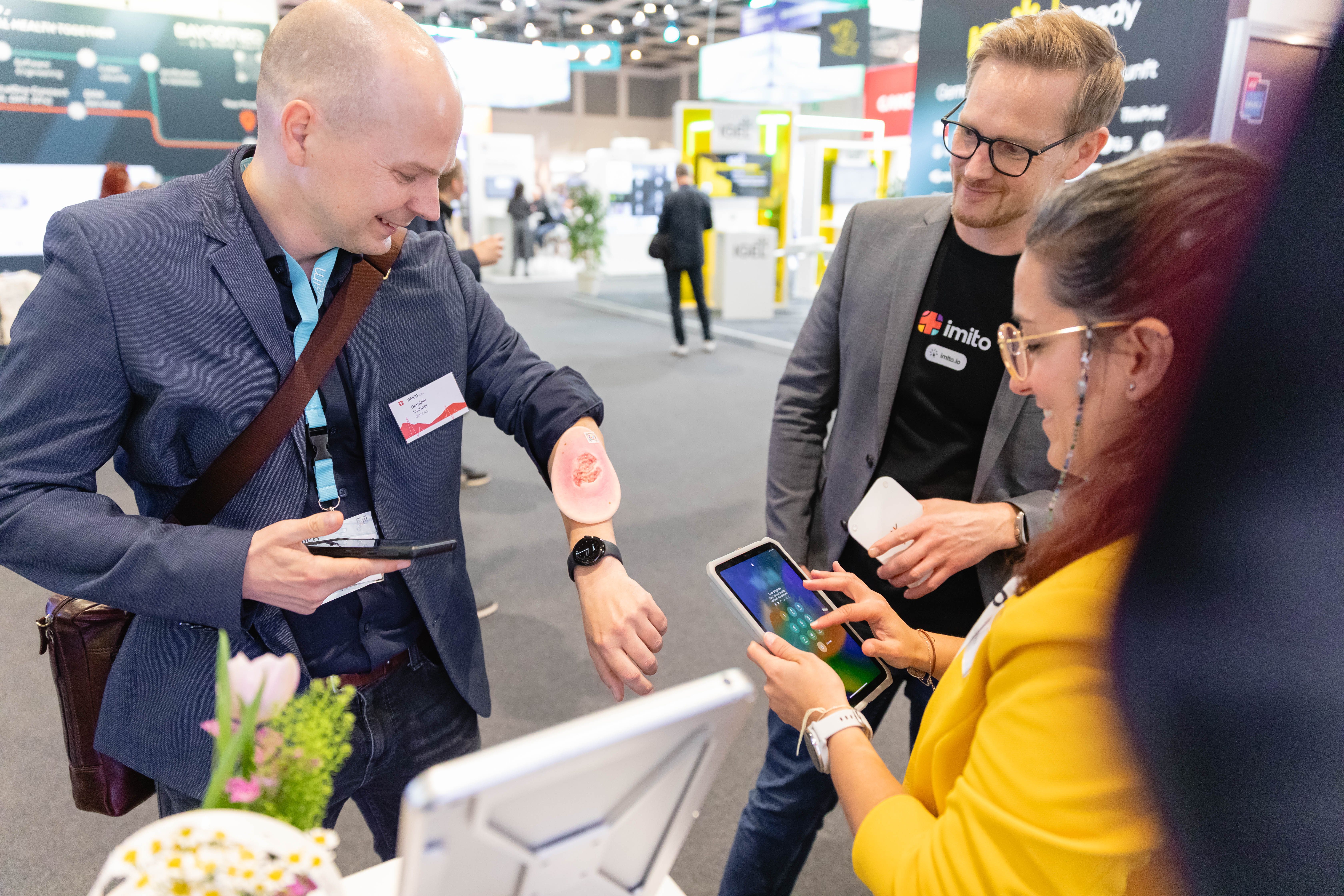 imitoWound live auf der DMEA 2025