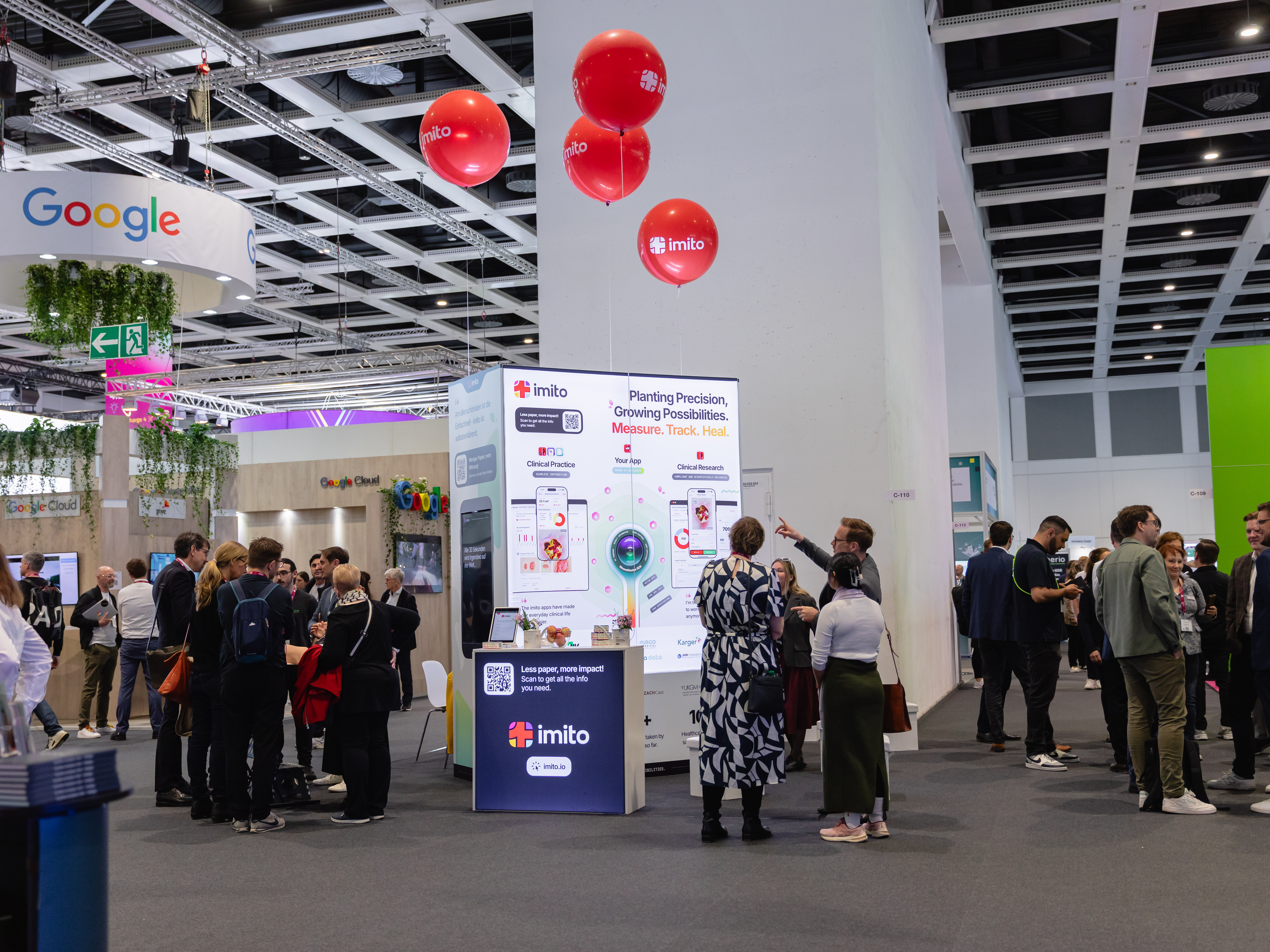 imitoWound live auf der DMEA 2025