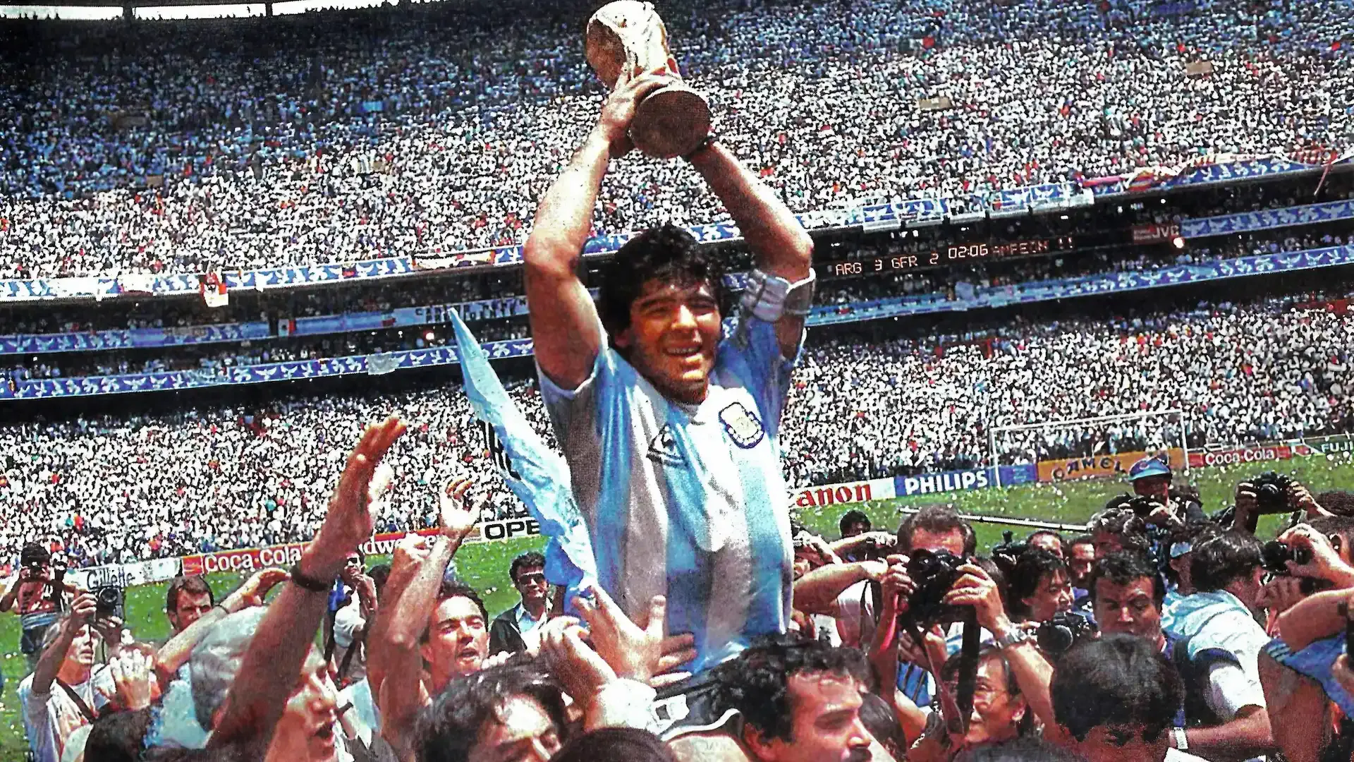 Diego Maradona celebrating Argentina's 1986 World Cup win