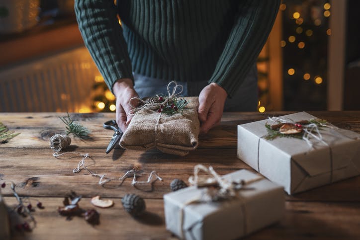 Dicas para poupar na sua decoração de Natal