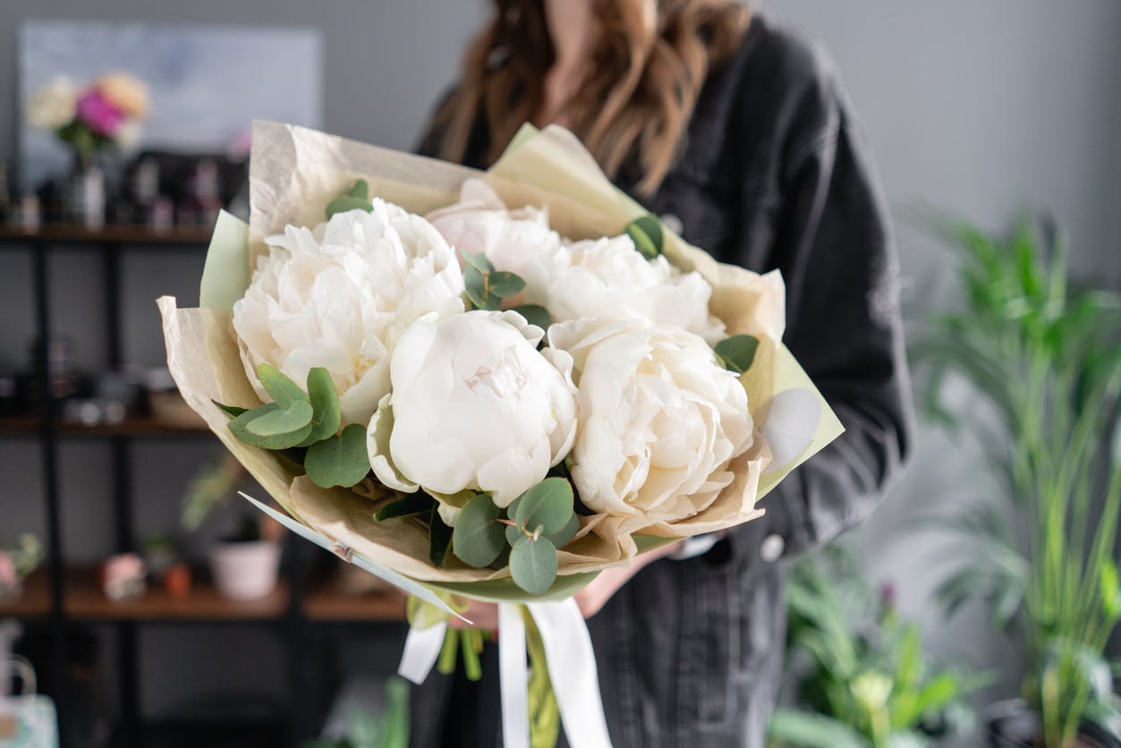 Flores em casa: 6 dicas para as manter frescas e viçosas