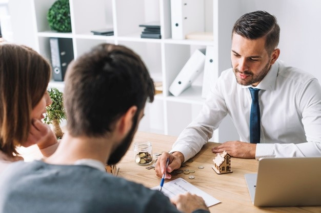   Vantagens de contratar um Consultor Imobiliário