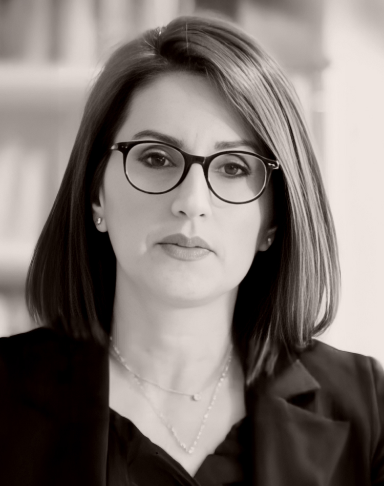 Dr. Aline AJAKA-MOURAD