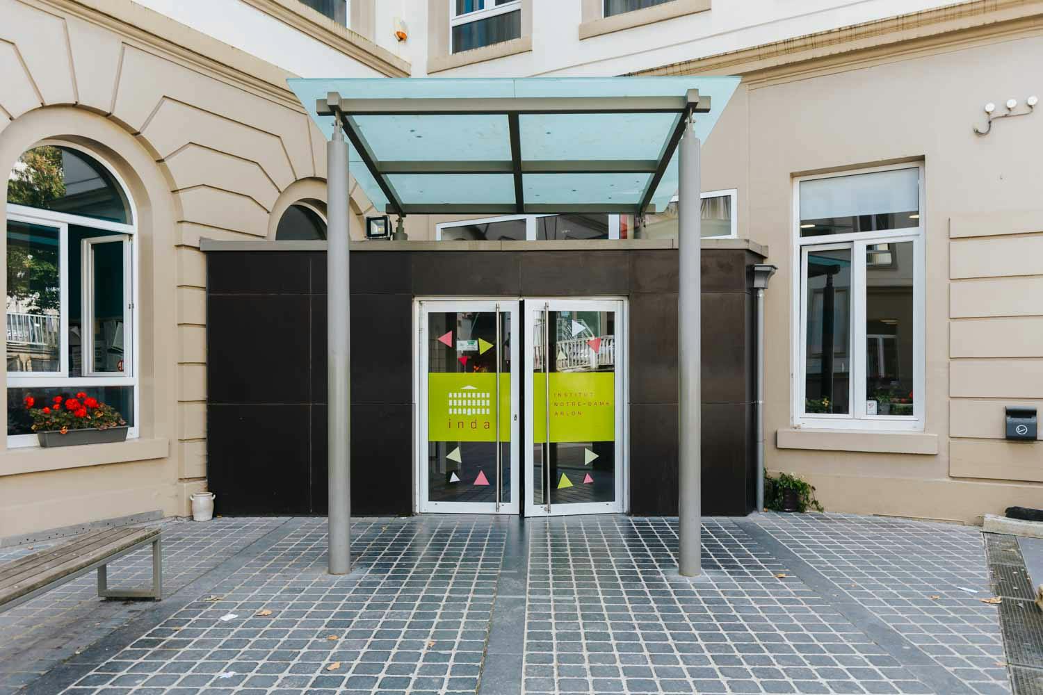 Porte d'entrée de l'Inda Arlon.