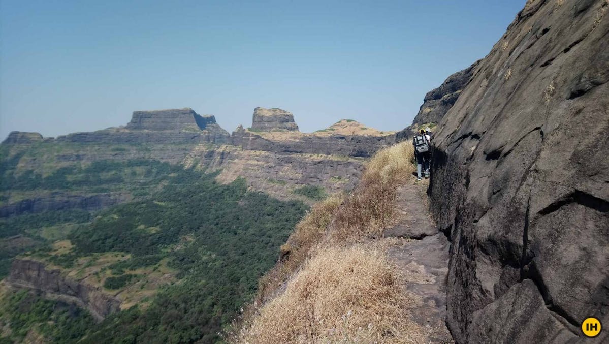 AMK - One of the long ledges to traverse while climbing to Alang fort - Indiahikes - Nitesh Kumar