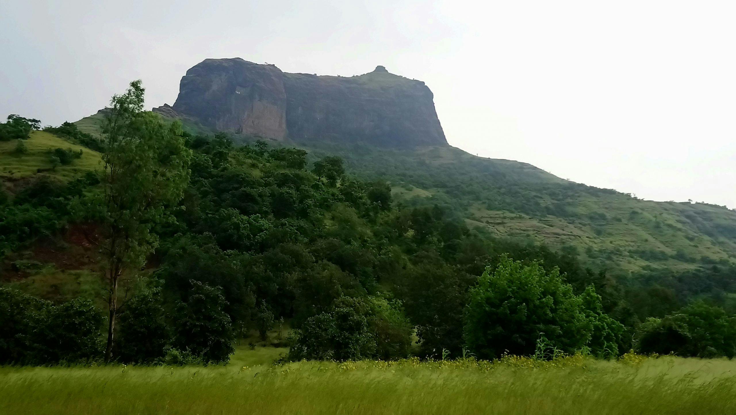 harihar fort trek from mumbai