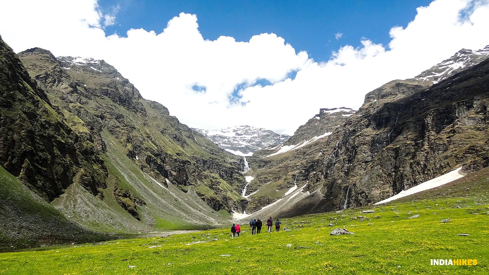 rupin pass trek from dehradun