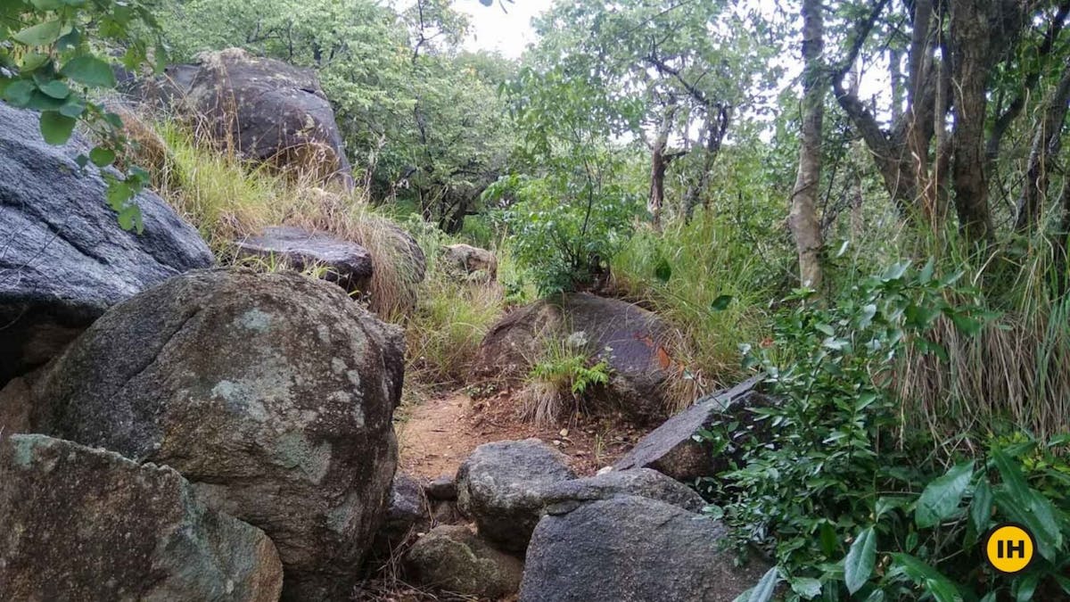 Halu-Chilume-Trek-Boulders-Indiahikes-Suhas Saya