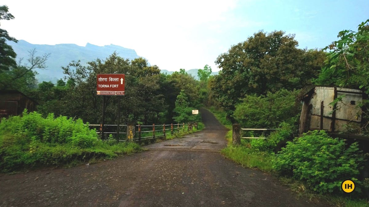 Small bridge, Torna Fort trek, treks in Mahrashtra, Sahyadri treks, treks near Pune, Indiahikes