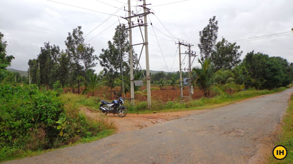 Halu-Chilume-Gange-Trek-Electric-Pole-Indiahikes-Suhas-Saya