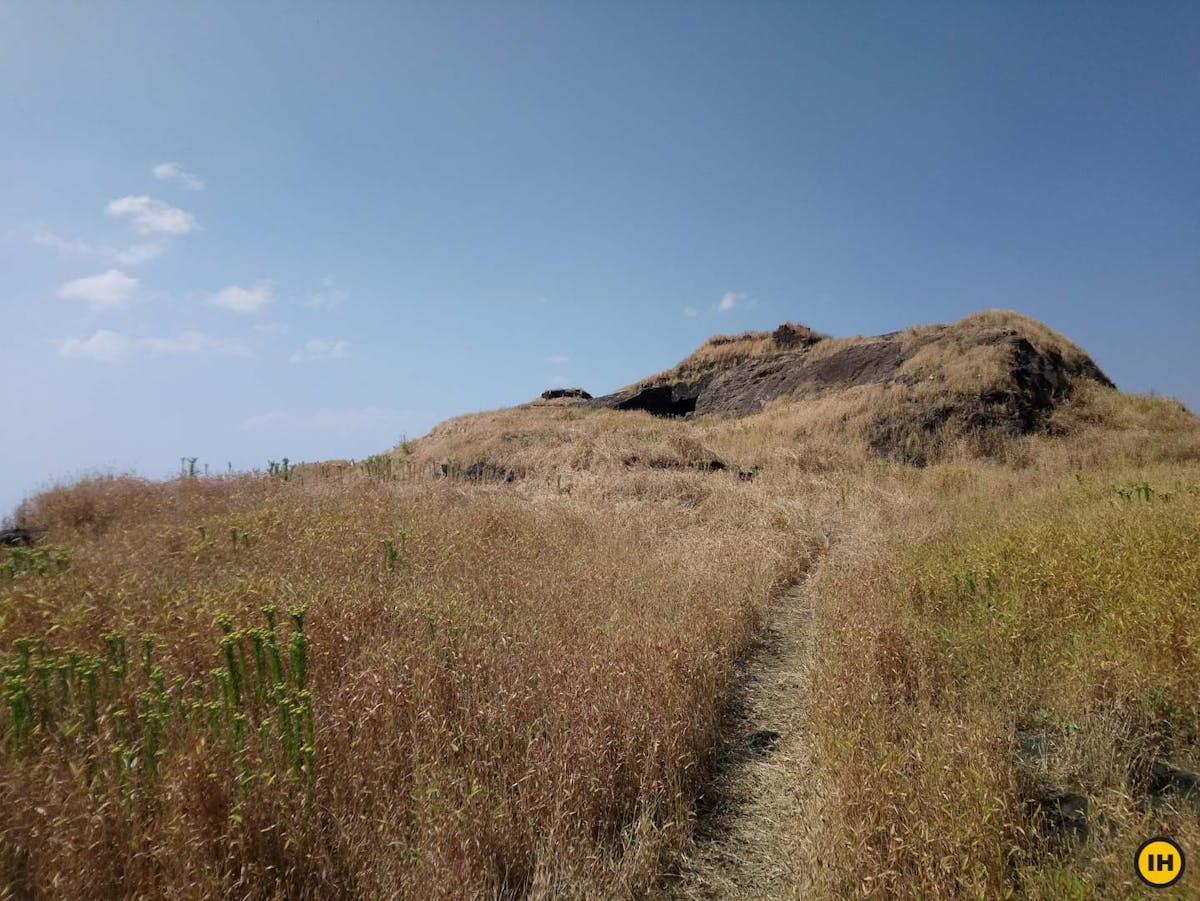 AMK Trek - The trail leading to the cave far ahead - Indiahikes - Nitesh Kumar