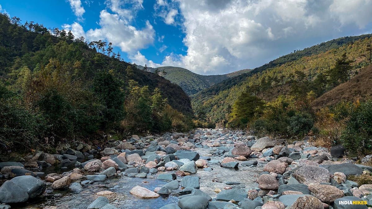 View on the trail, david scott trek, david scott trail, trekking in meghalaya, treks in meghalaya