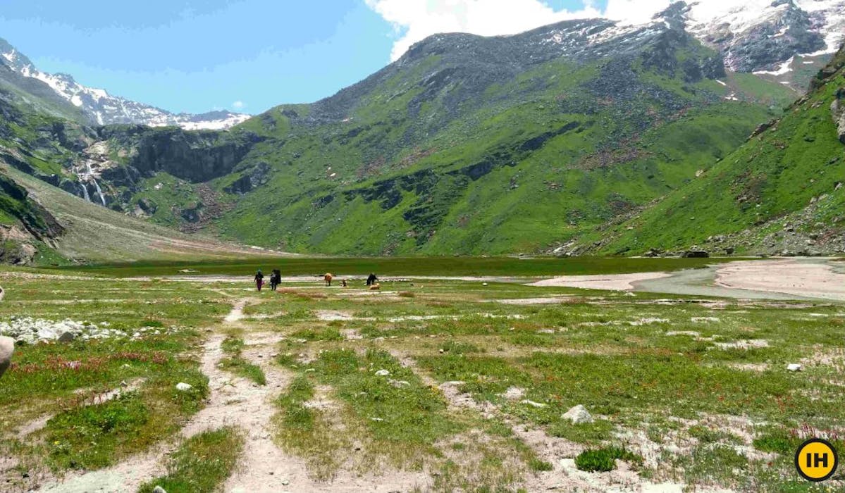 gwaru pass - open valley - indiahikes archives