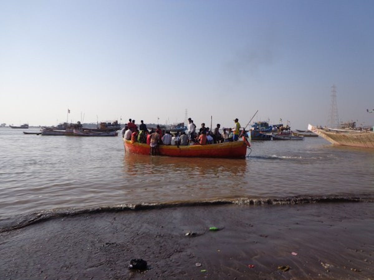 ferry - arnala fort - indiahikes