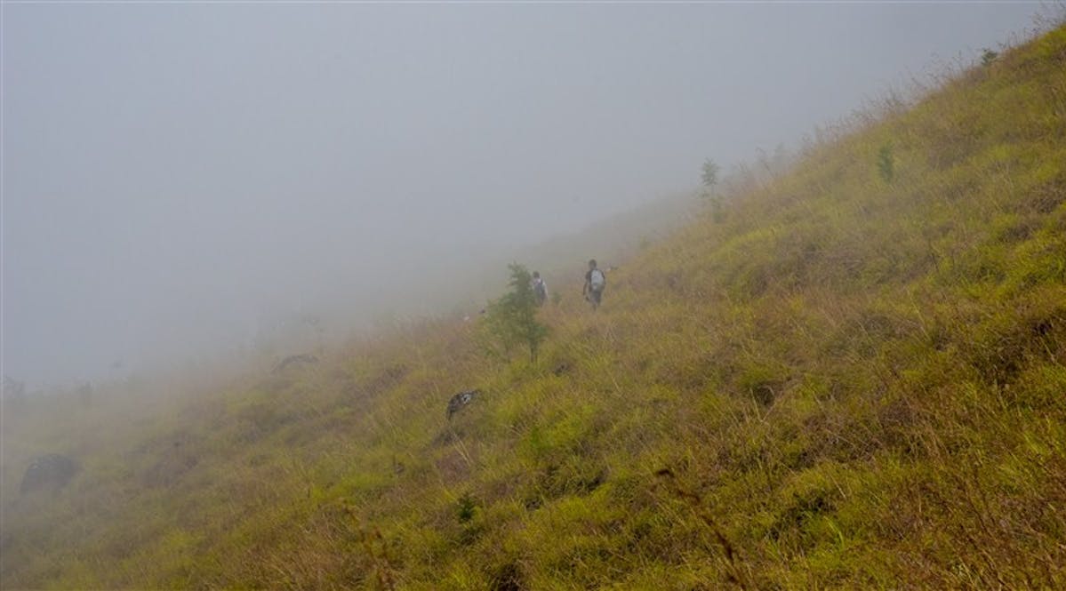 Descending fog - indiahikes - indiahikes archives