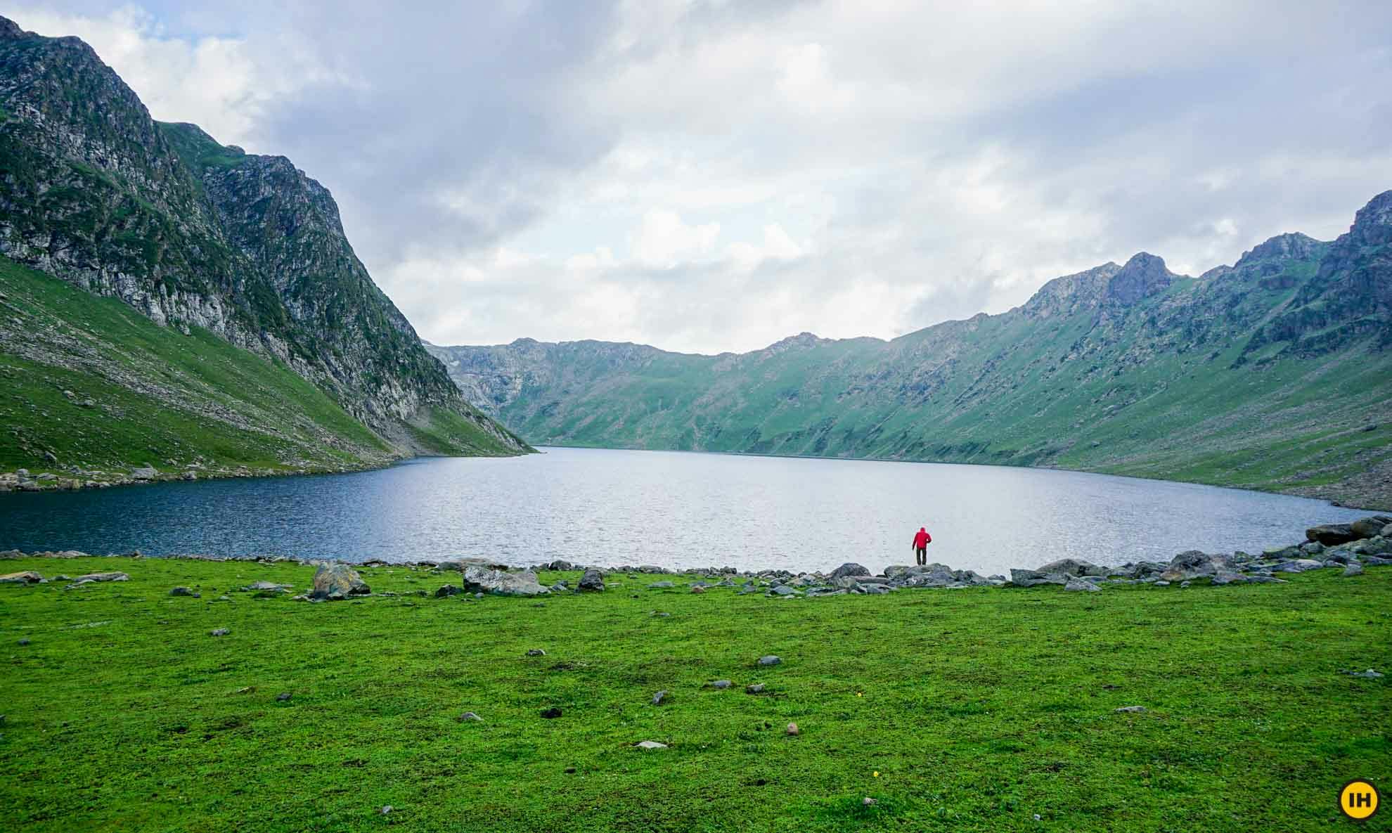Kashmir trekking packages