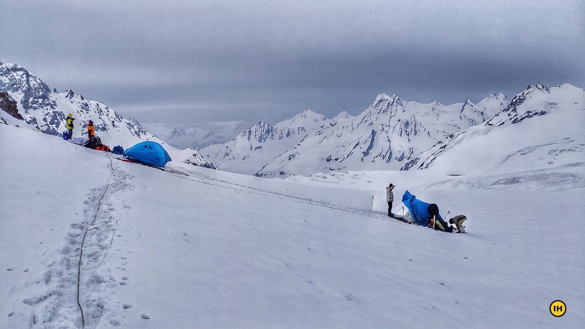 auden col trek best time