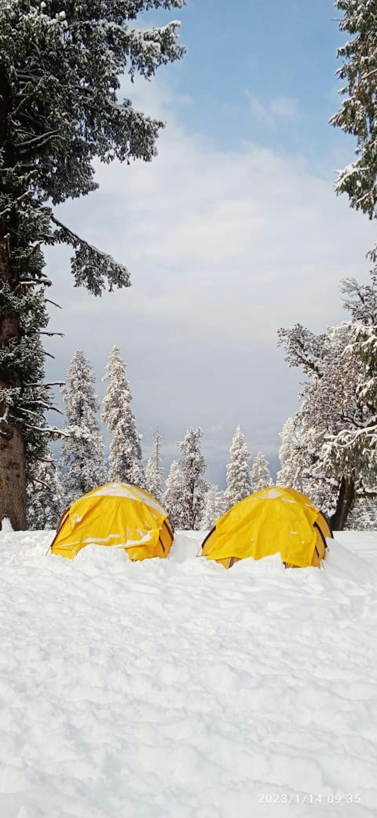 Kedarkantha campsite blanketed in snow. Photo by Varsha More.