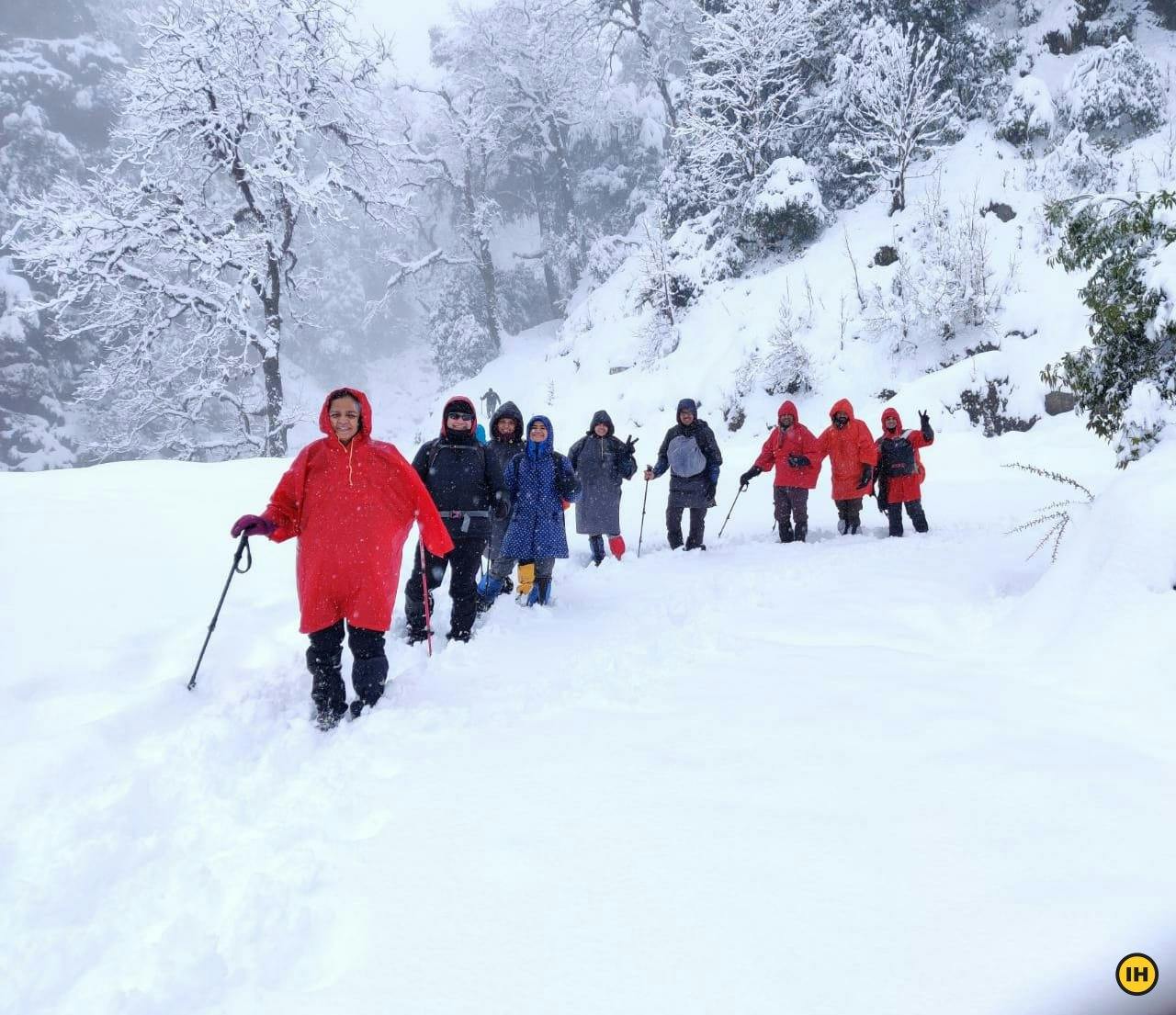 chandrashila trek in winter