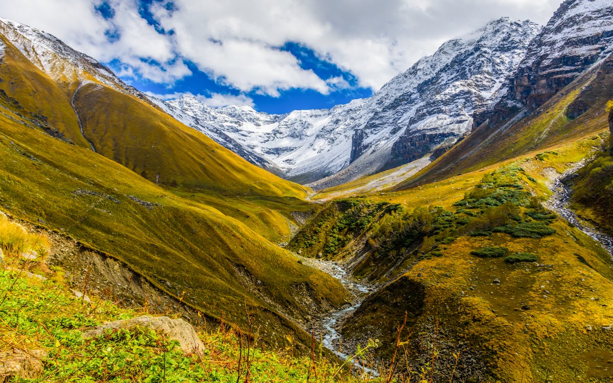 Buran Ghati, Himalayan treks, Moderate-Difficult treks, Indiahikes